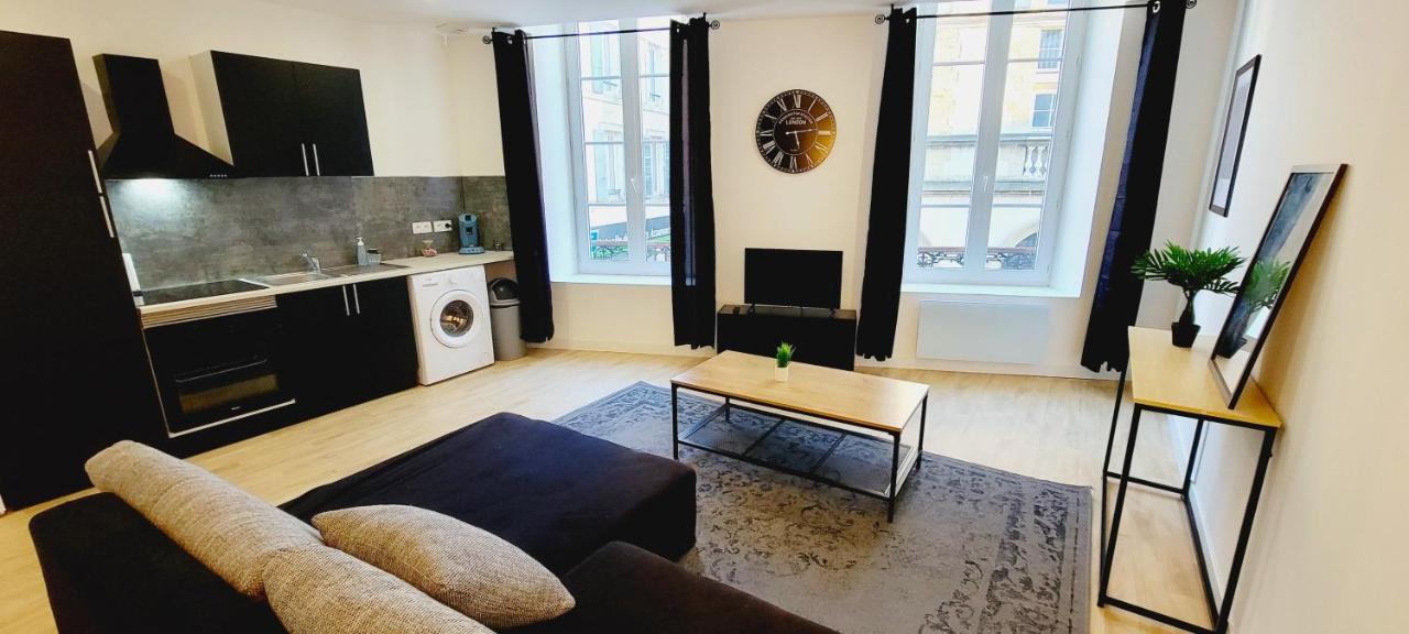 Le Wlerick 4 - Hyper Centre - Au Calme - Wifi Apartment Mont-de-Marsan Bagian luar foto