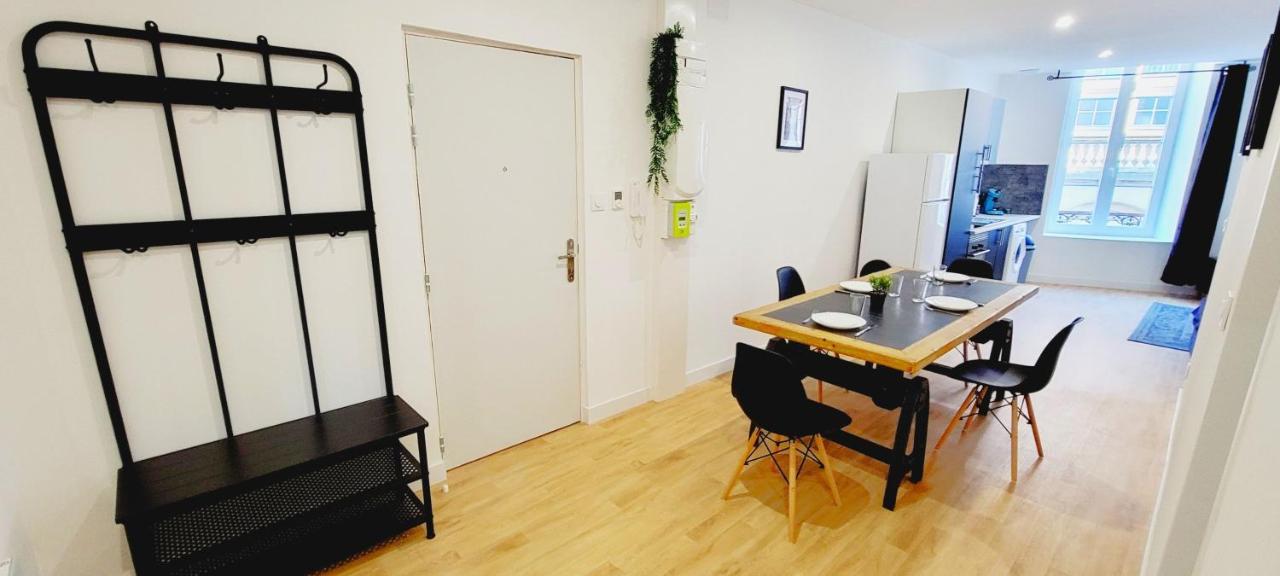 Le Wlerick 4 - Hyper Centre - Au Calme - Wifi Apartment Mont-de-Marsan Bagian luar foto